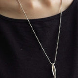 Minimalist Willow Leaf Baroque Pearl Pendant Necklace - floysun