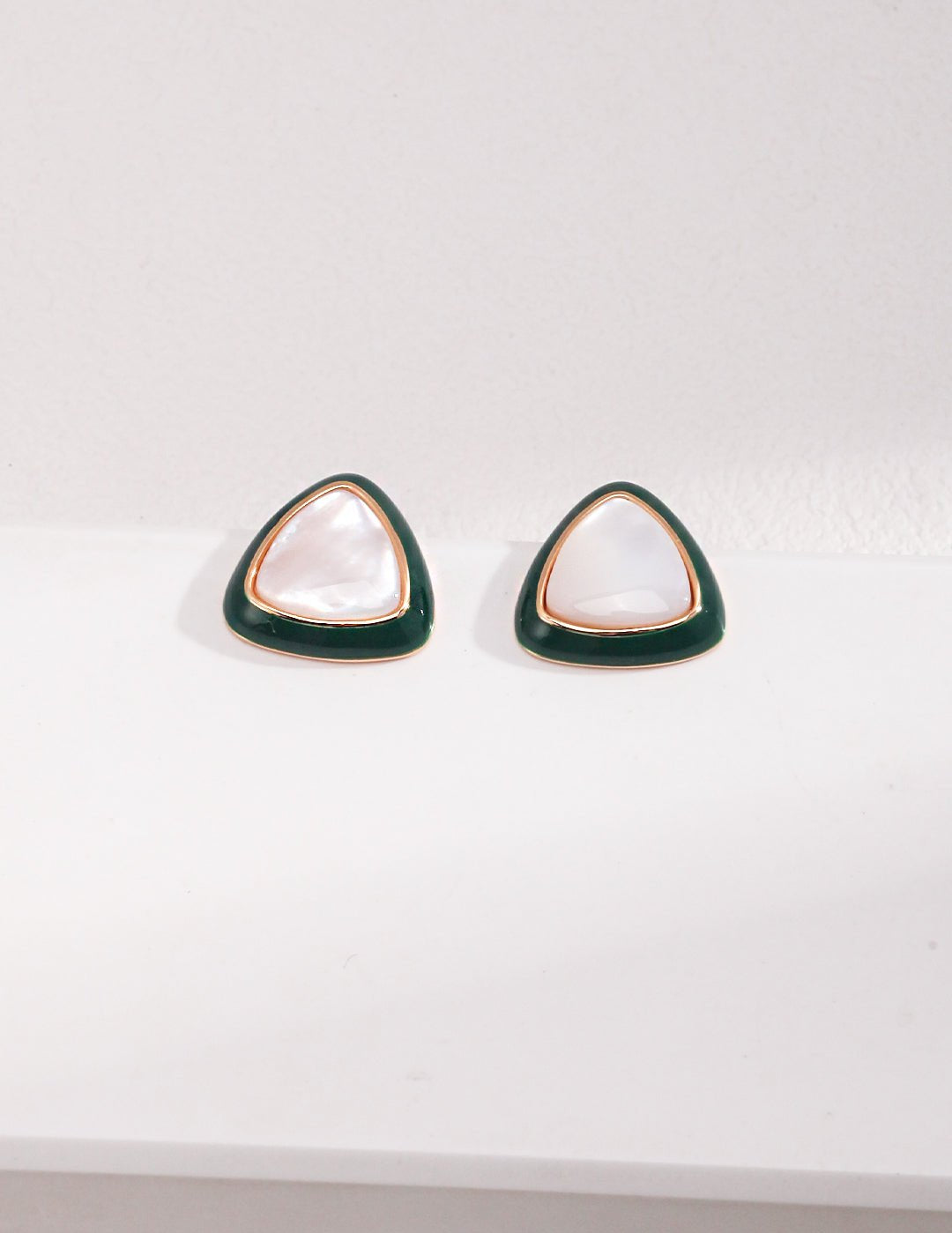 Mother of Pearl Green Triangular Earrings - floysun