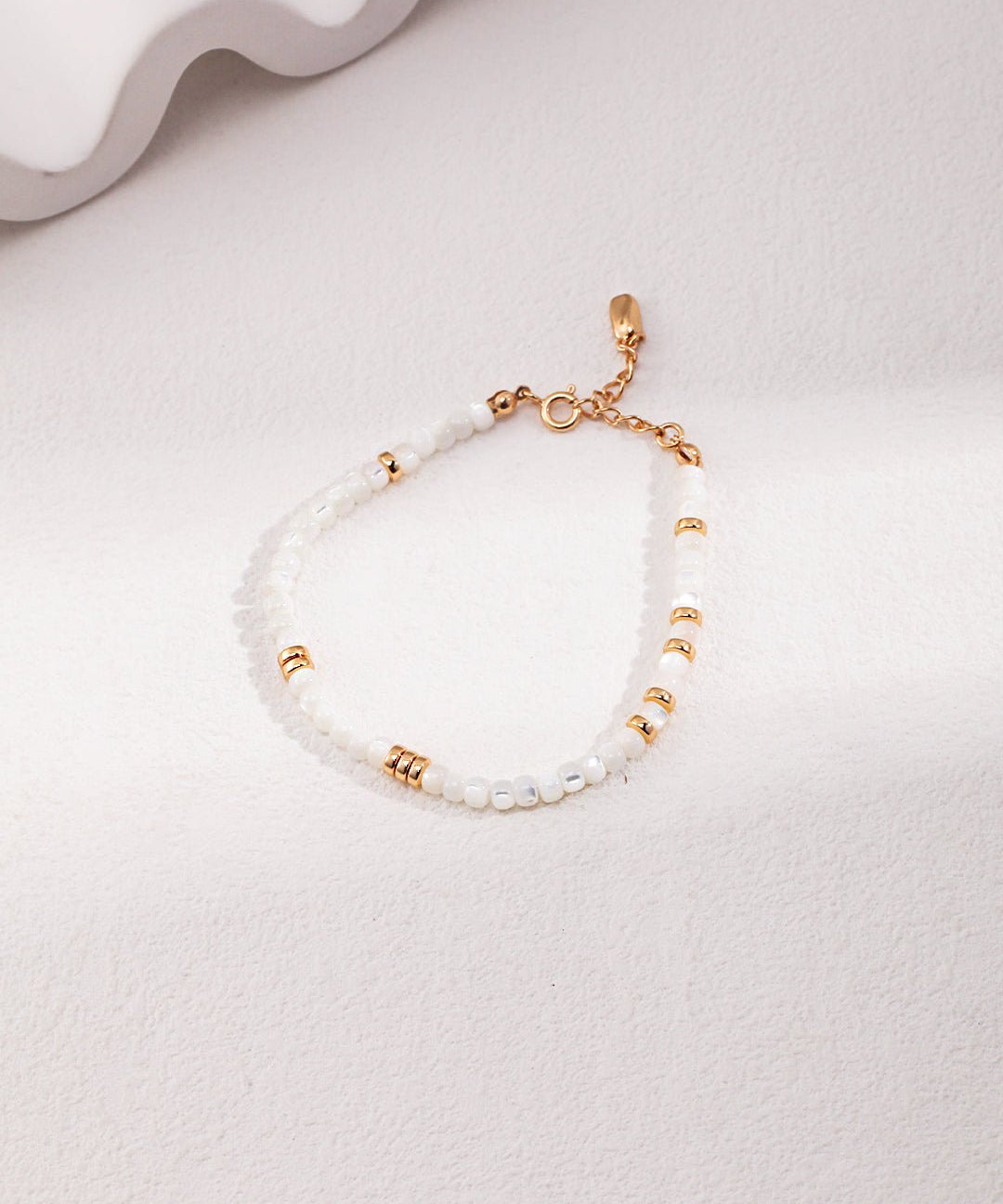 Natural Silver Silk Shell Gold Bead Bracelet - floysun