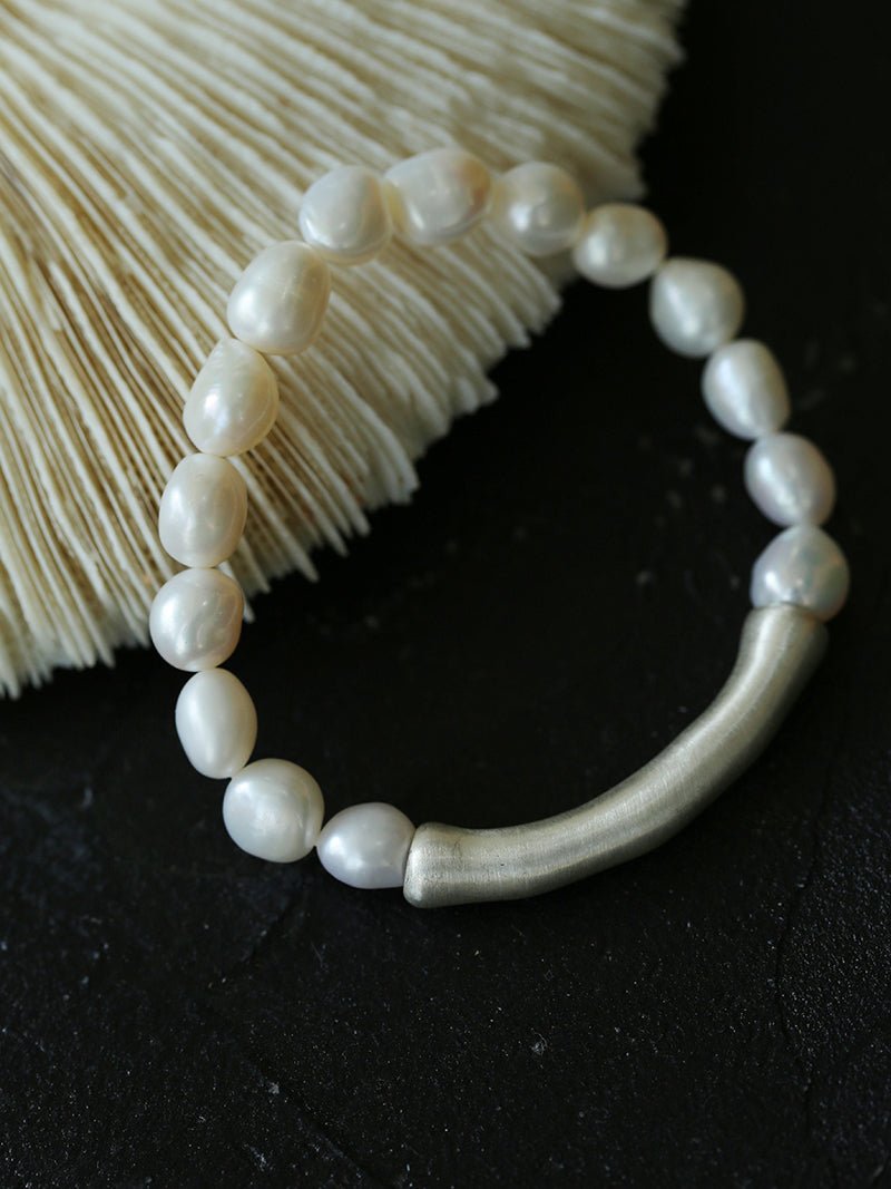 Neutral Chic Bamboo Knot Pearl Bracelet - floysun