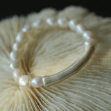 Neutral Chic Bamboo Knot Pearl Bracelet - floysun