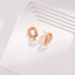 Oval Line Twisted Pearl Earrings - floysun