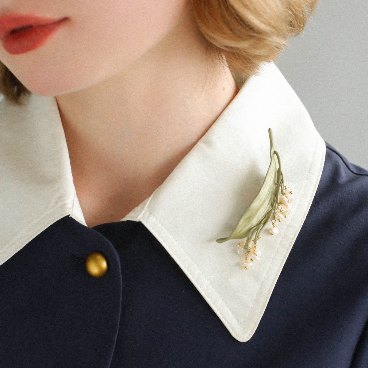 Pastoral Style Leaves and Daisy Pearl Brooch - floysun