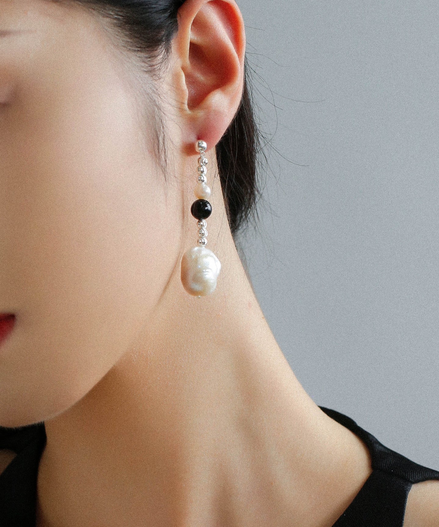 Pearl and Black Onyx Long Drop Earrings - floysun