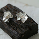 Phalaenopsis Pearl Stud Earrings - floysun