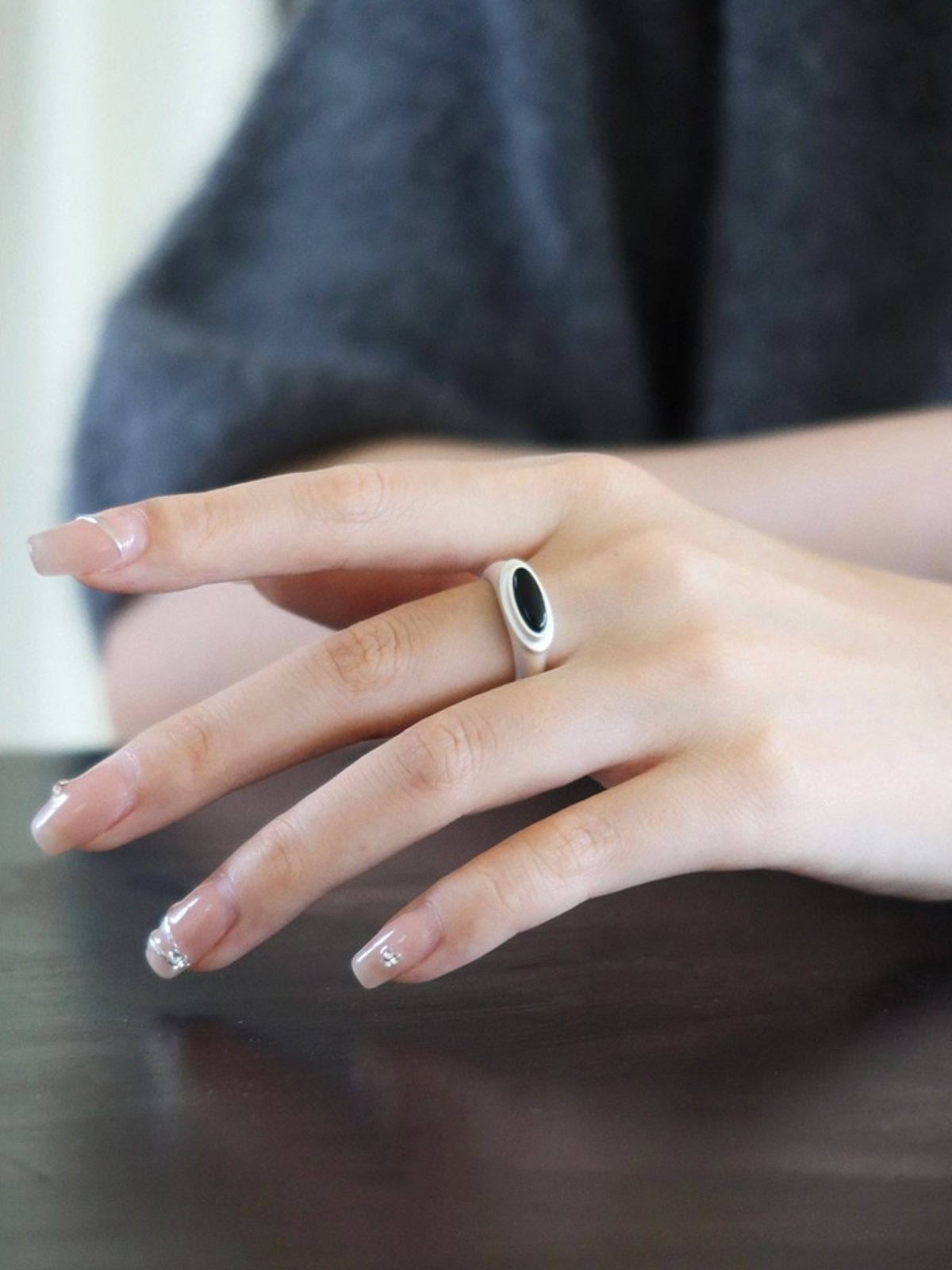 Pure Silver Satellite Ring - White Chalcedony/Black Onyx - floysun