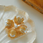 Retro Hollow Stamen Brooch - floysun