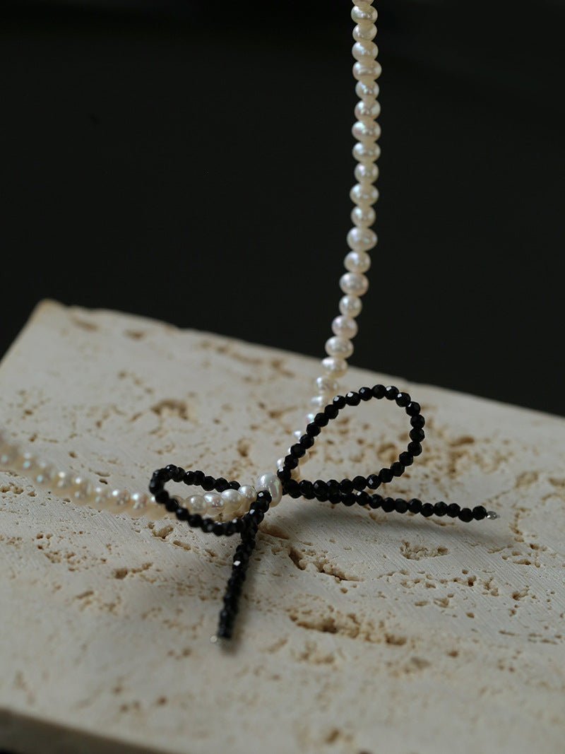 Rice Pearl Clavicle Chain Black Spinel Bow Necklace - floysun