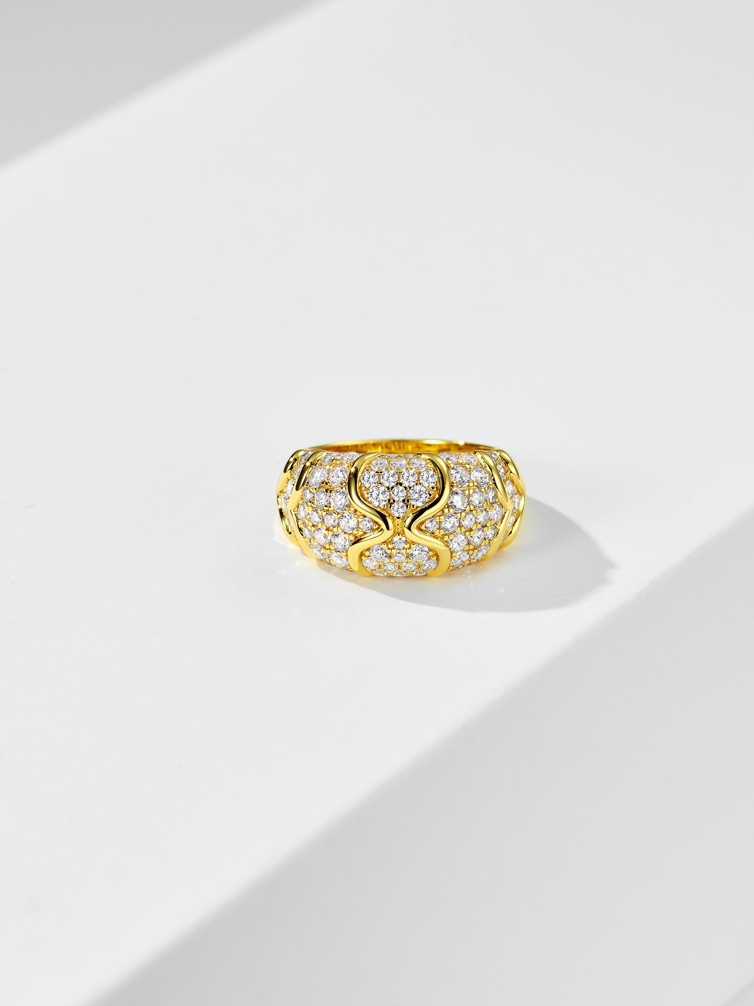 Ripple Pattern Pavé Ring - floysun