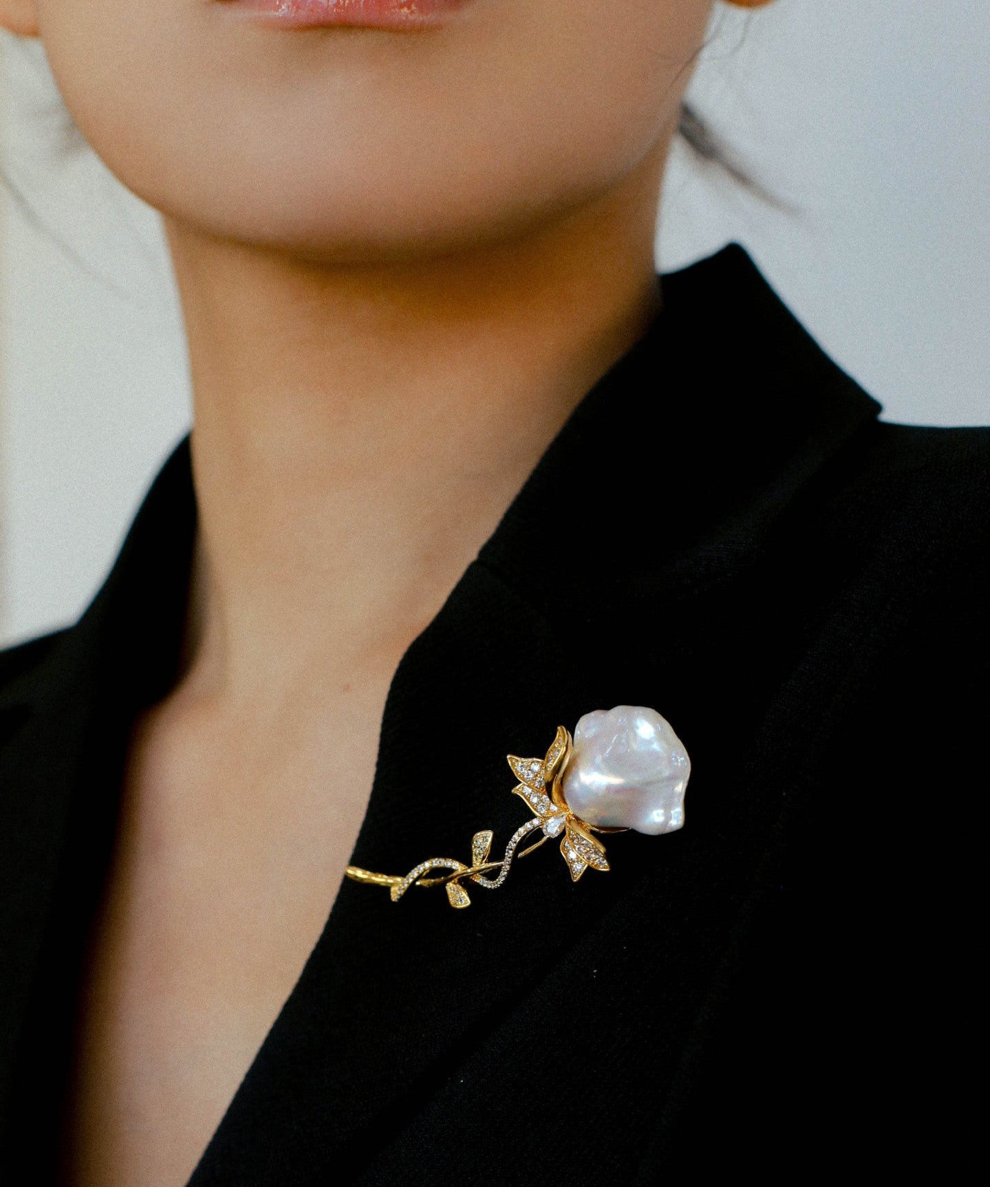 Rose Baroque Pearl Brooches - floysun