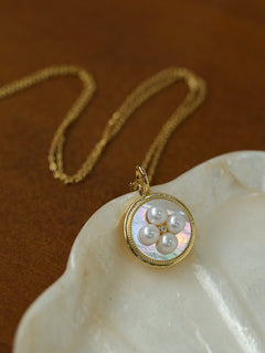 Round White Shell and Pearl Pendant Necklace - floysun