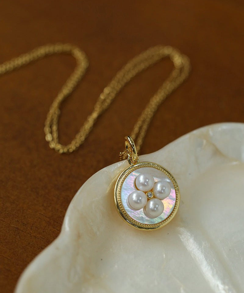 Round White Shell and Pearl Pendant Necklace - floysun