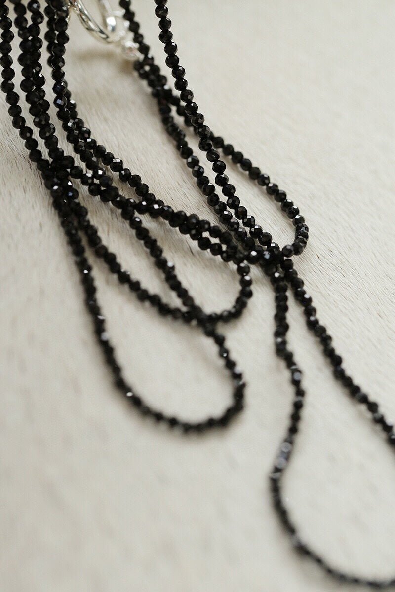 Shimmering Ultra - Long Black Spinel & Baroque Pearl Necklace - floysun