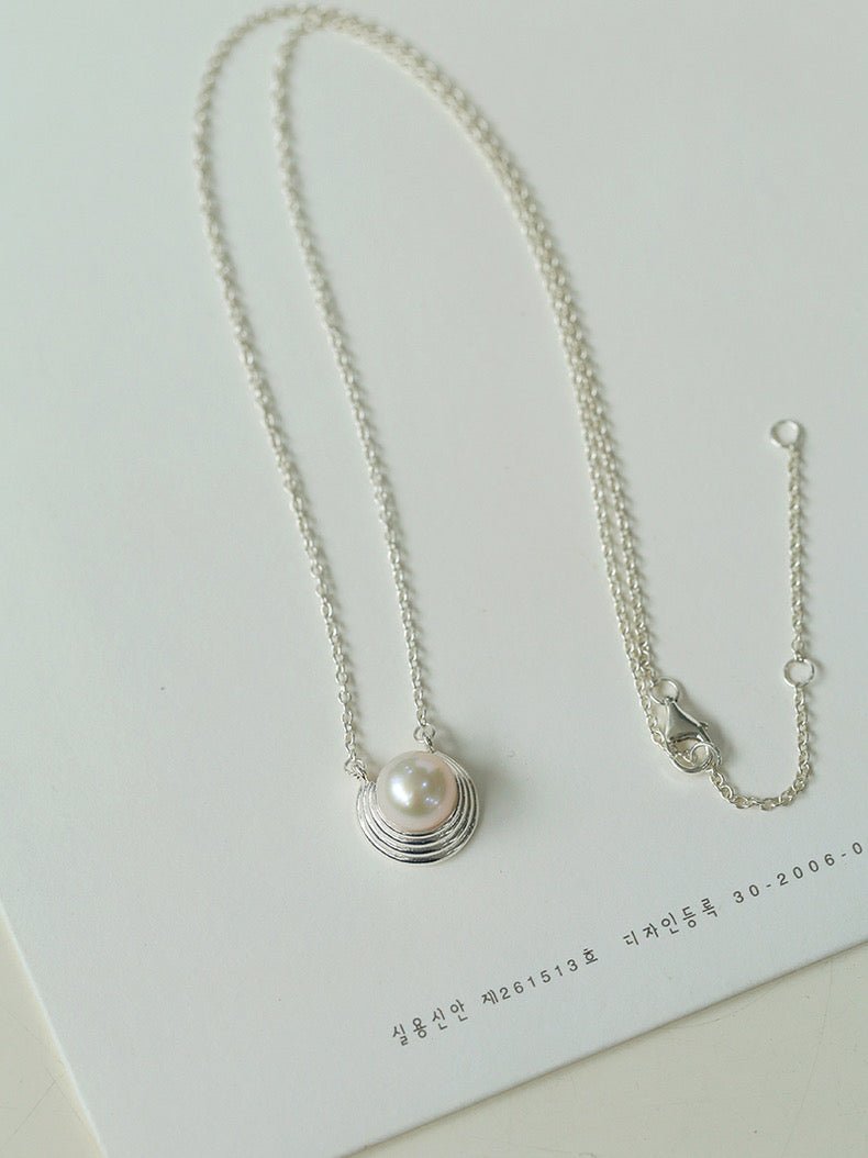 Simple Spiral Pearl Pendant Chain Necklace - floysun