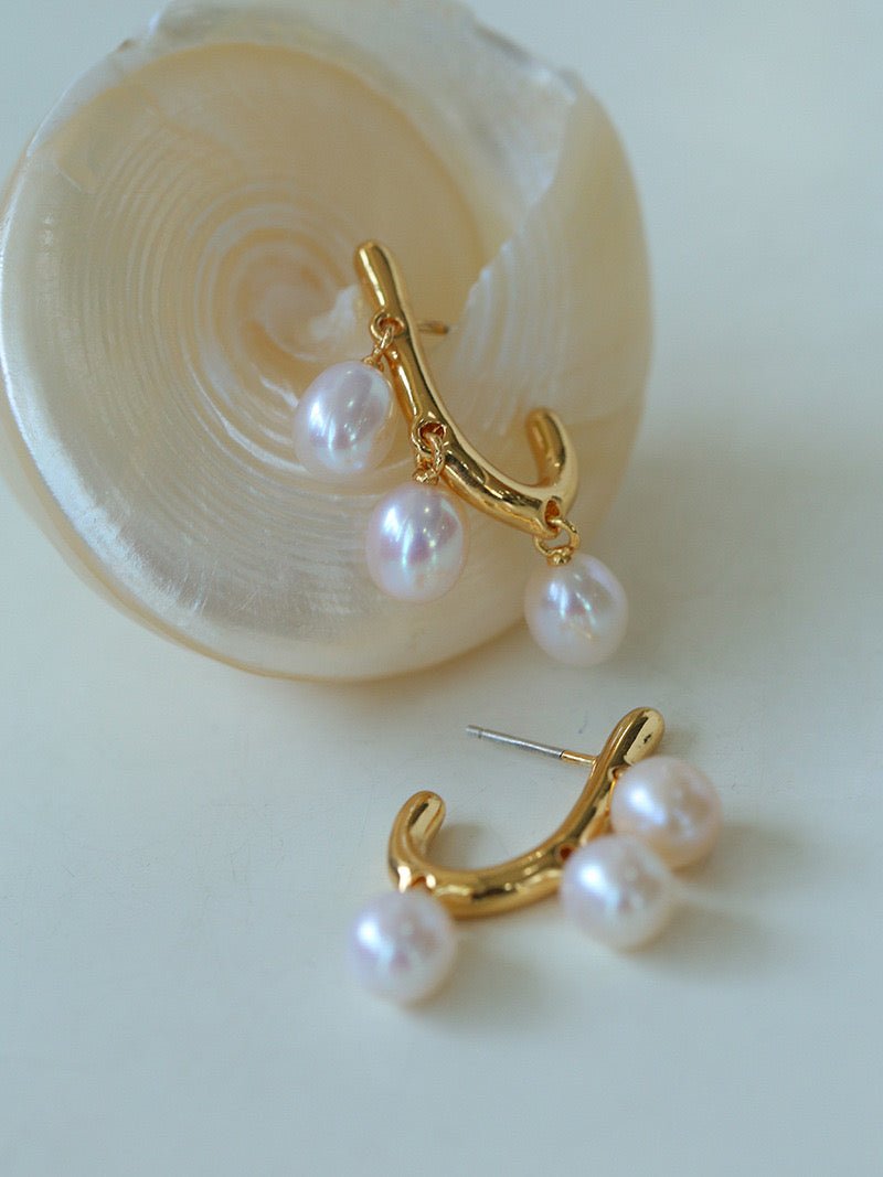 Small Grape Natural Pearl Drop Earrings - floysun