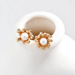 Small Petal Wrapped Pearl Stud Earrings - floysun