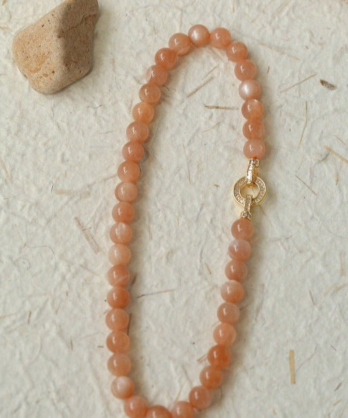 Smooth Round Sunstone Beaded Choker Necklace - floysun