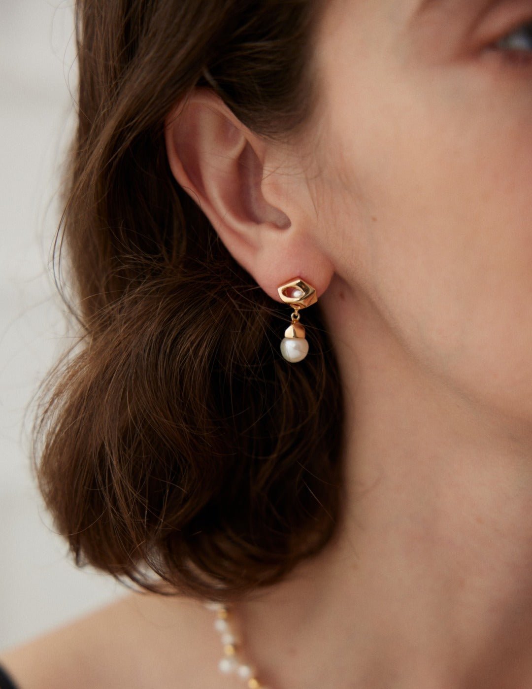 Sterling Silver Hollow Pearl Drop Earring - floysun