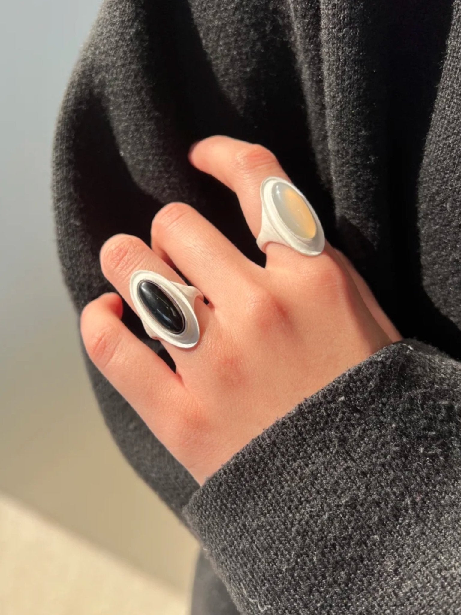 Sterling Silver Matte Black onyx and White Chalcedony Oval Ring - floysun