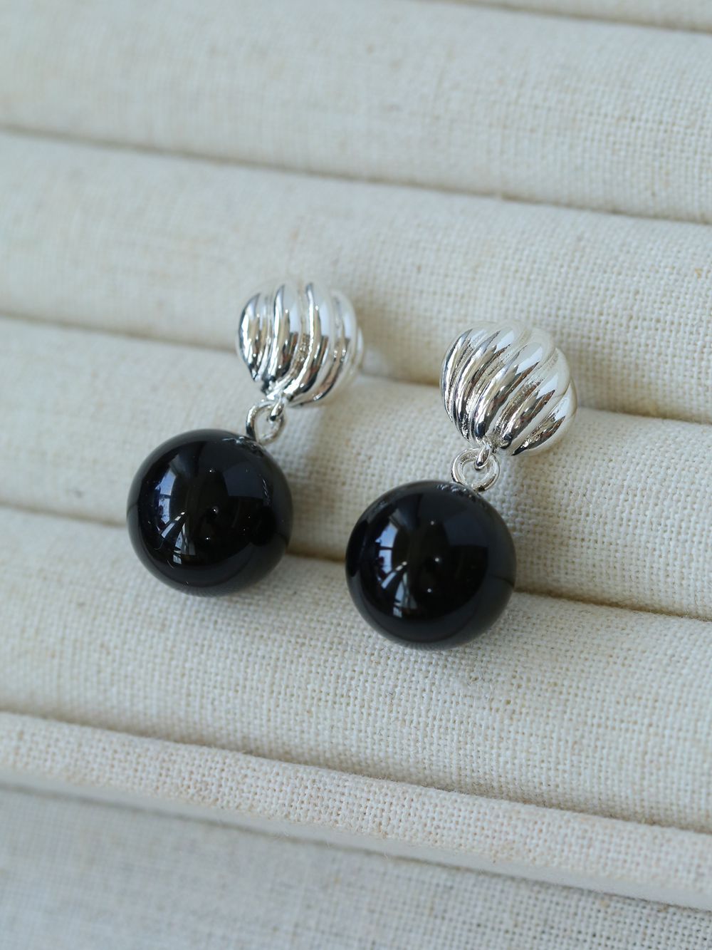 Striped Black Onyx Drop Earrings - floysun