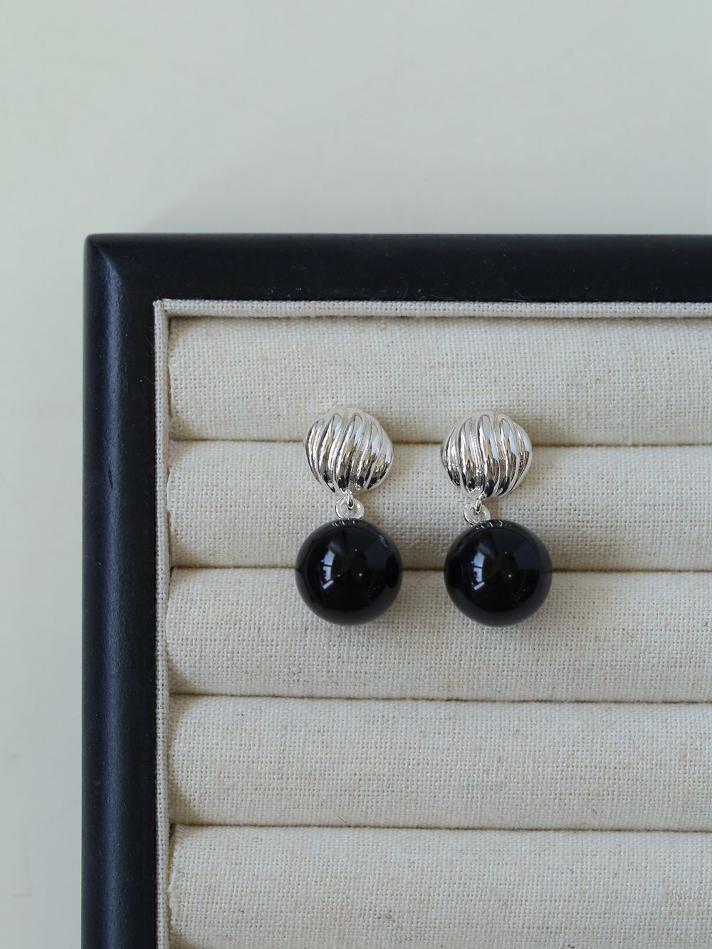 Striped Black Onyx Drop Earrings - floysun