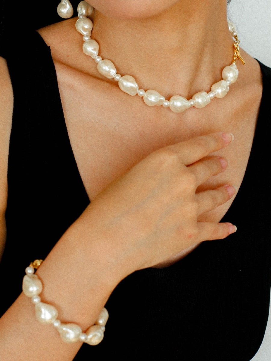 Stylish Baroque Pearl and Bead Beaded Bracelet with Magnetic Clasp - floysun