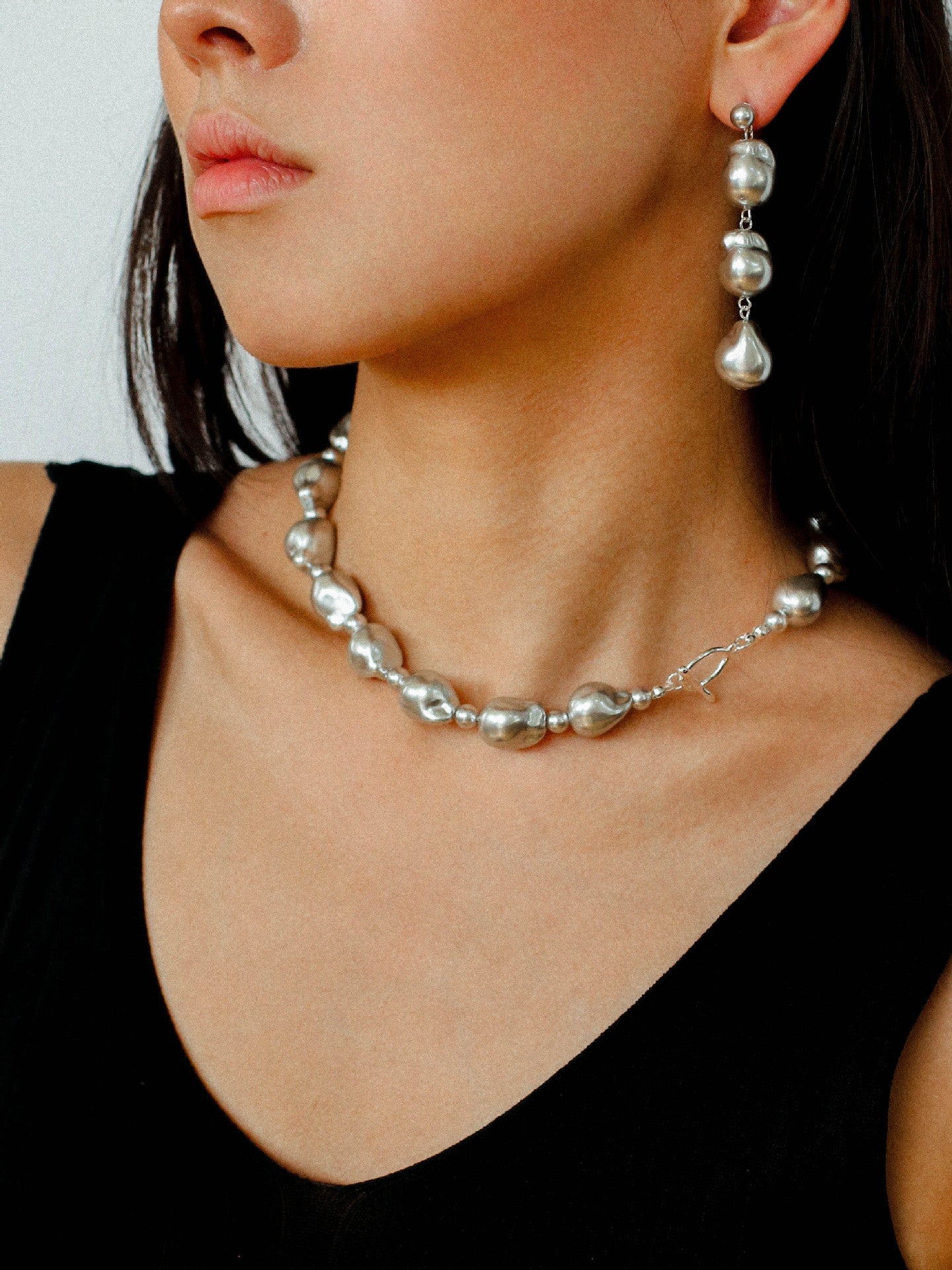 Stylish Baroque Pearl and Bead Beaded Necklace with OT Clasp - floysun