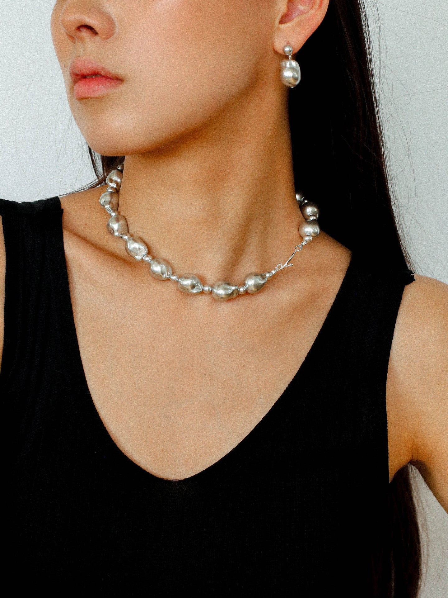 Stylish Baroque Pearl and Bead Beaded Necklace with OT Clasp - floysun