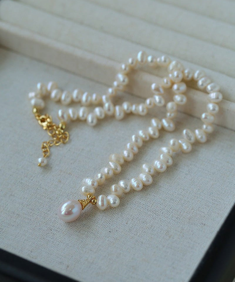 Stylish Classic Staggered Pearl Pendant Necklace - floysun