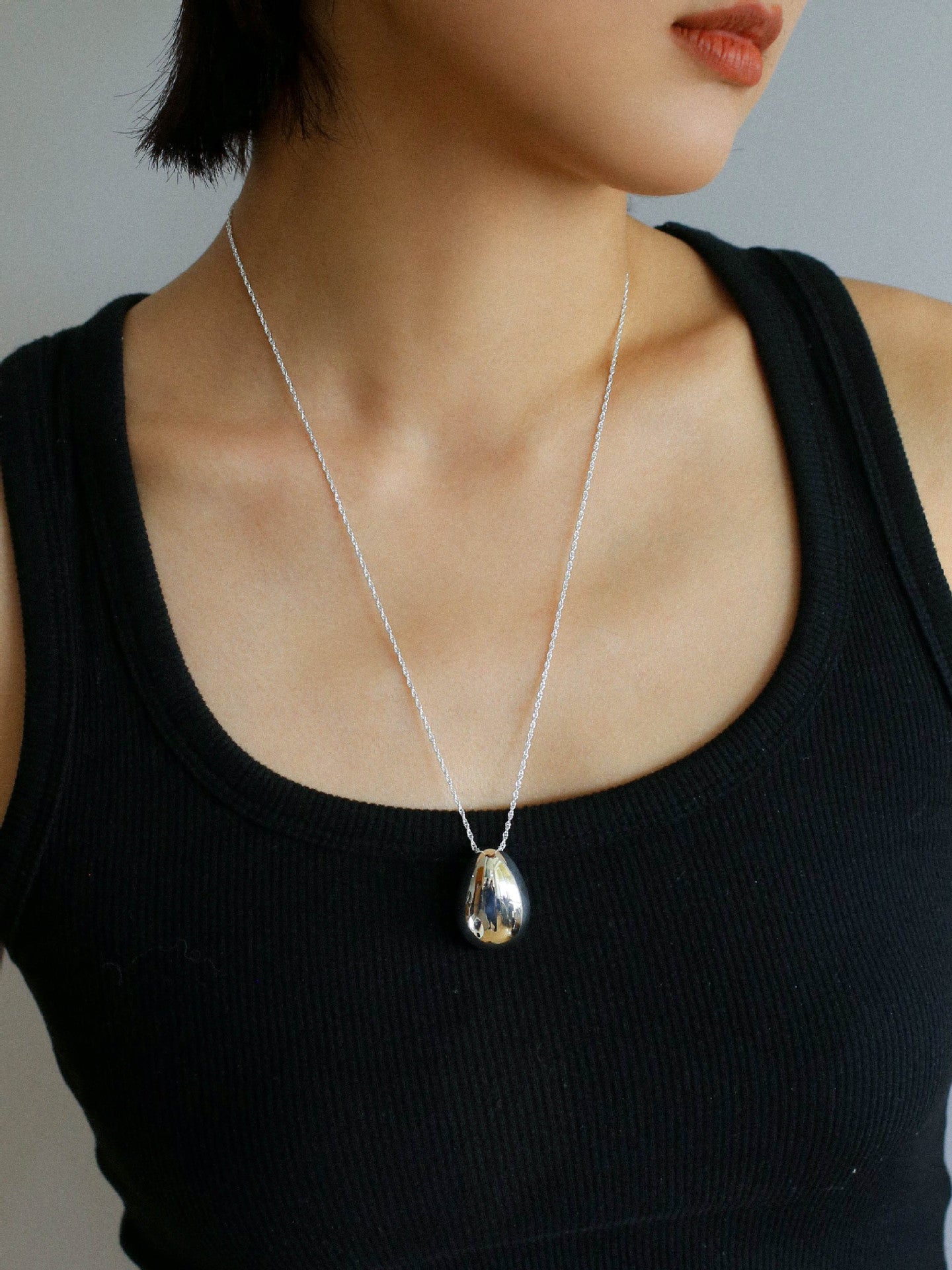 Stylish Large Water Drop Pendant Necklace - floysun