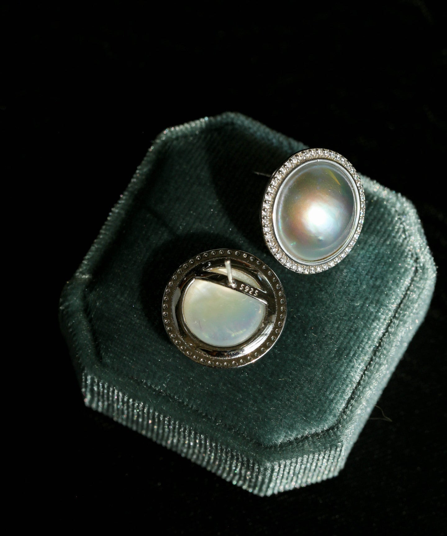 Surrounding Diamond Mabe Pearl Earrings - floysun