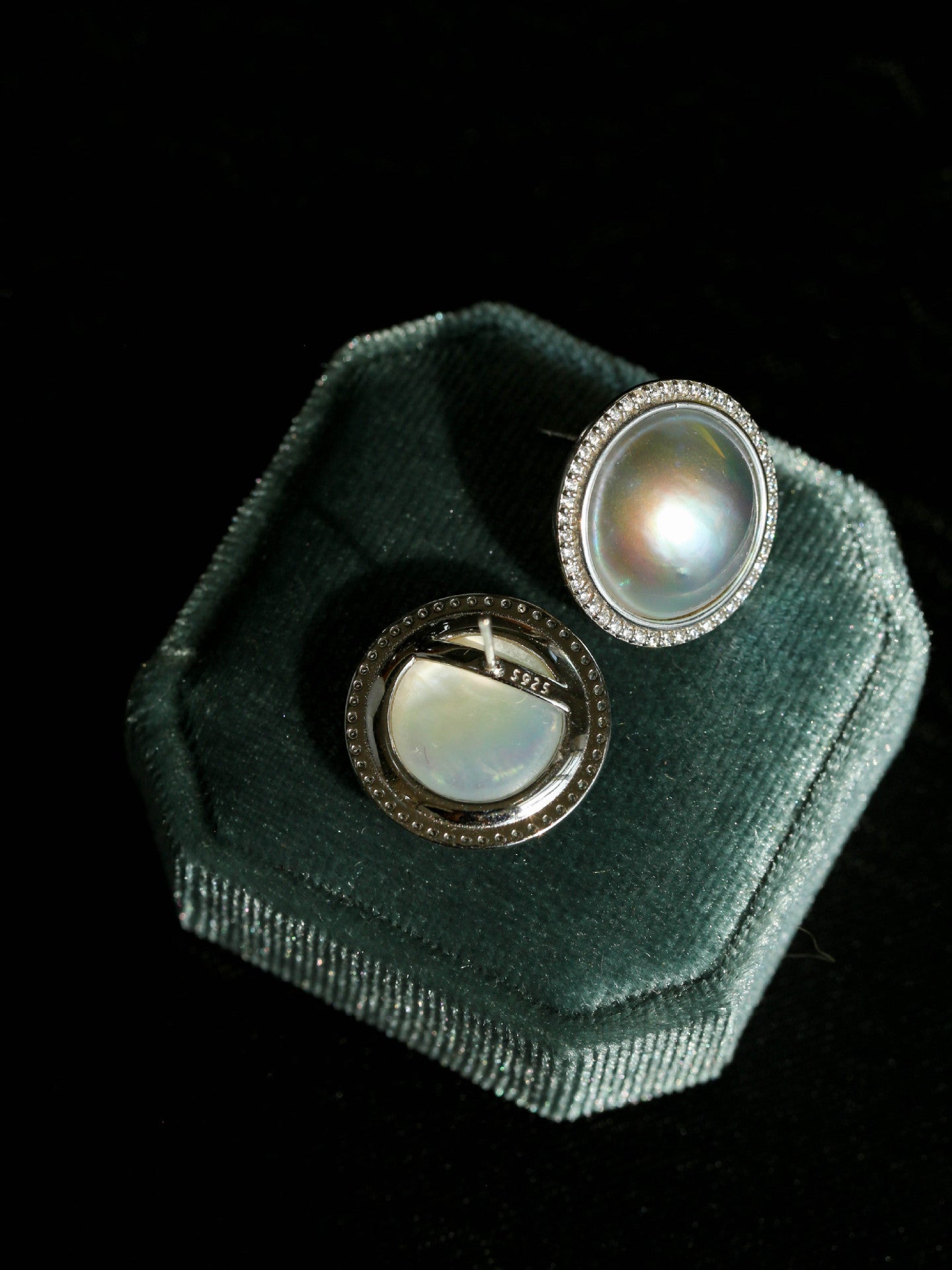 Surrounding Diamond Mabe Pearl Earrings - floysun