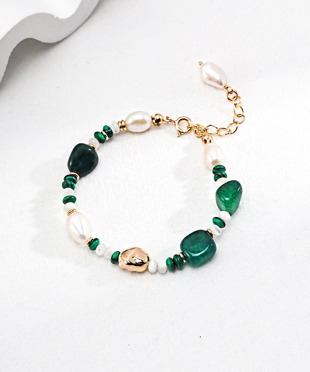 The Multielement Bracelet Featuring Malachite Pearls and Green Onyx - floysun