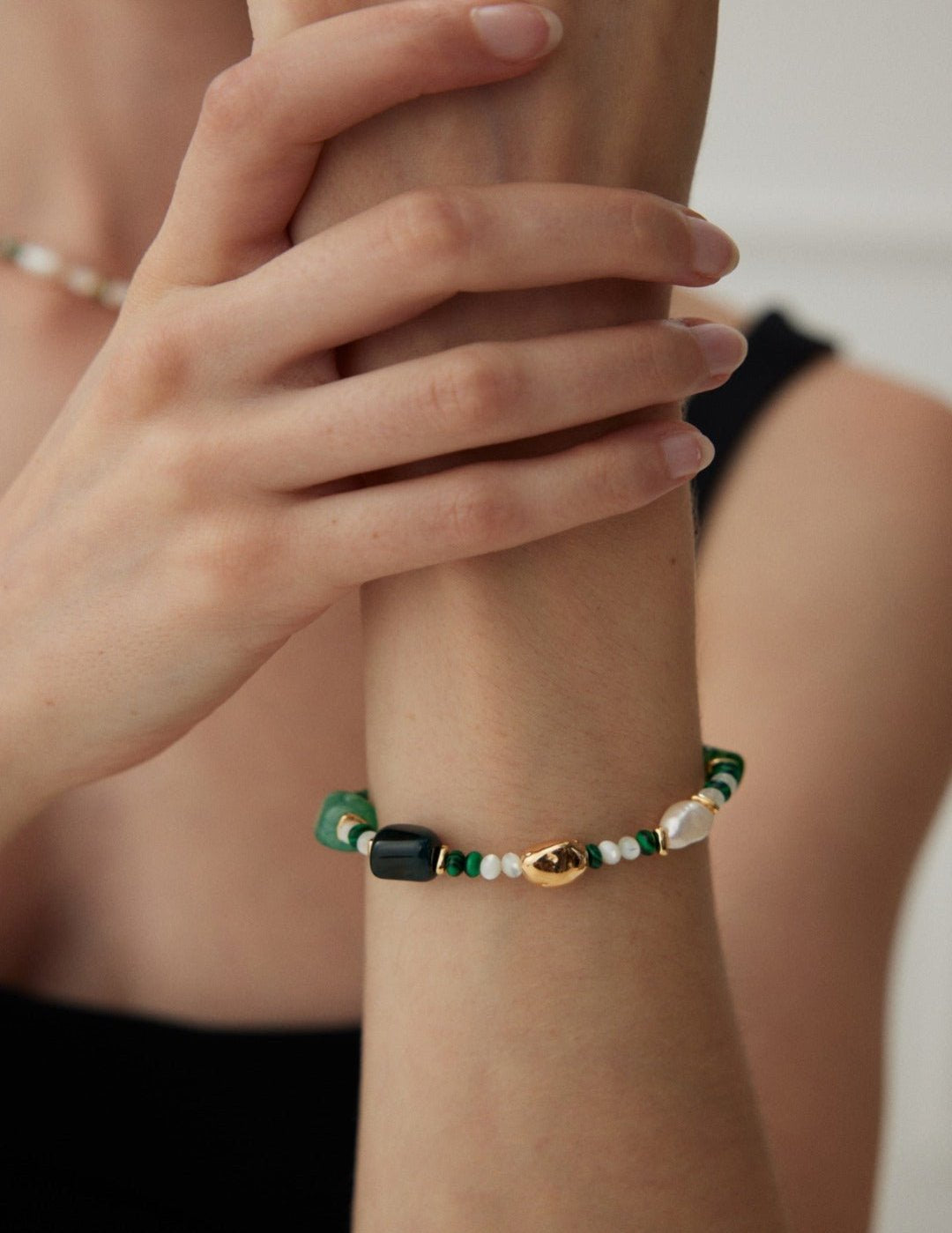 The Multielement Bracelet Featuring Malachite Pearls and Green Onyx - floysun