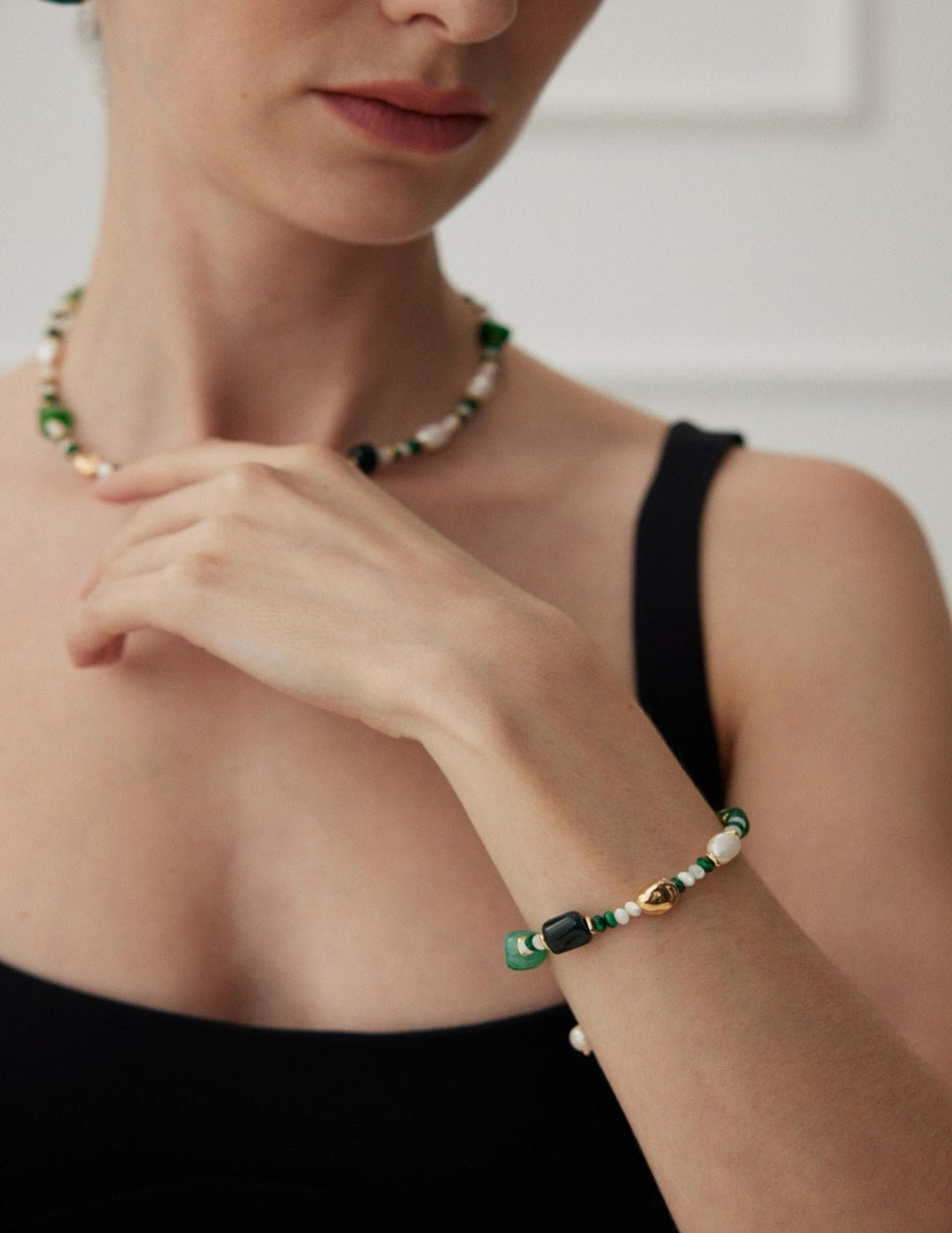 The Multielement Bracelet Featuring Malachite Pearls and Green Onyx - floysun