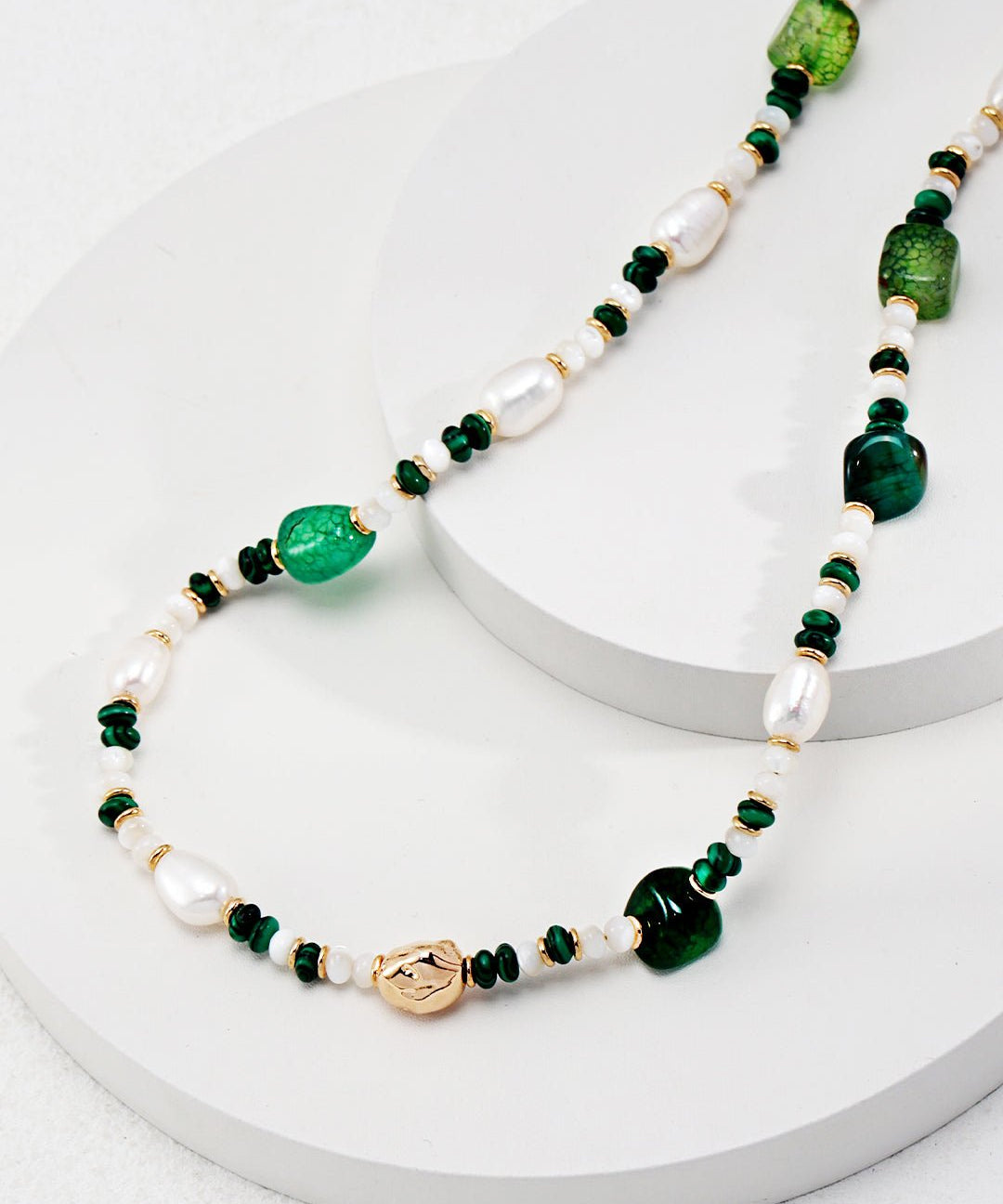 The Multielement Necklace Featuring Malachite Pearls and Green Onyx - floysun