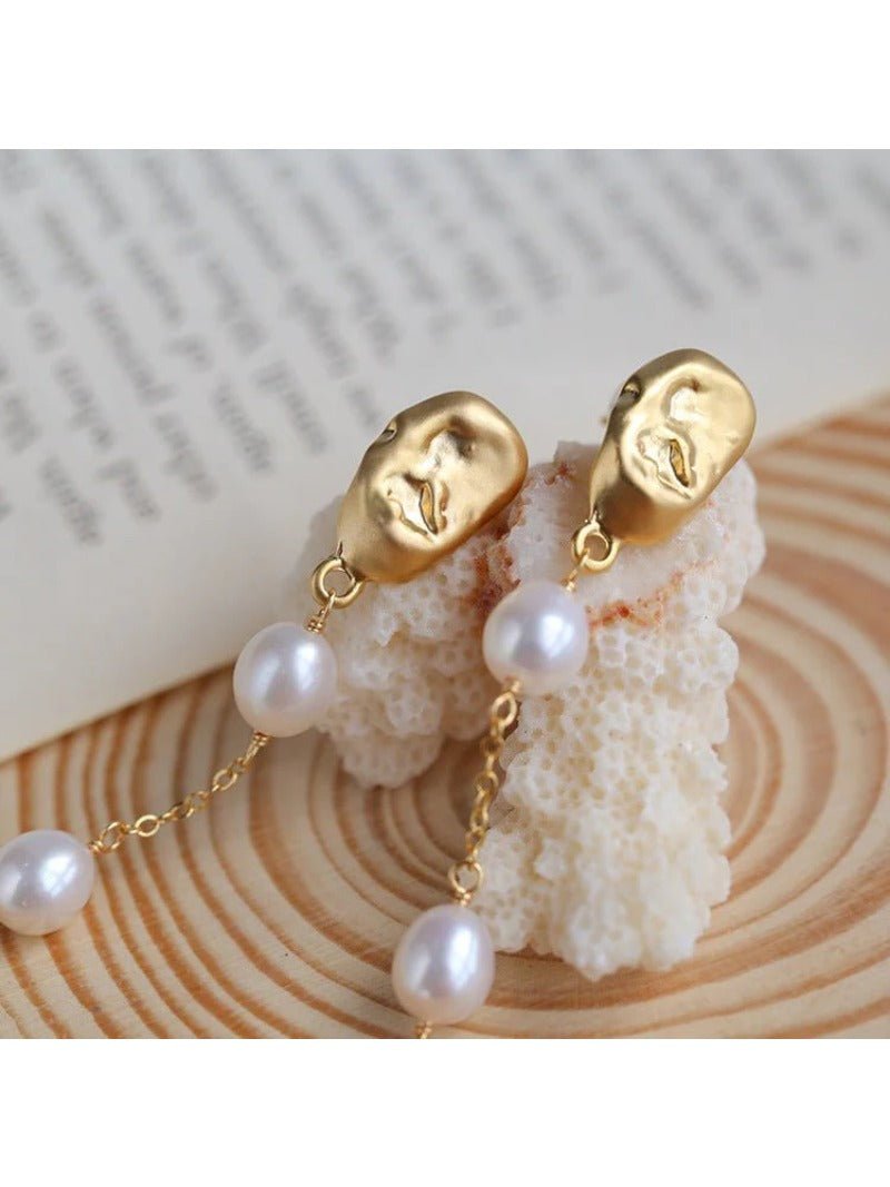 Timeless Charm Pearl Drop Earrings - floysun