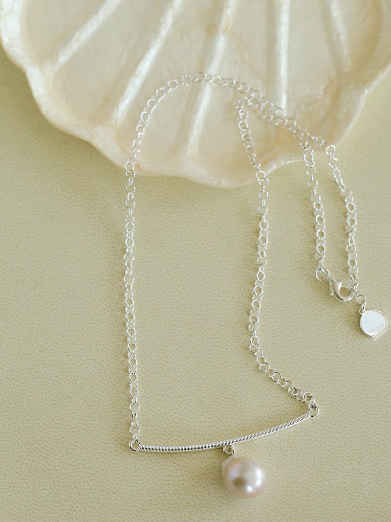 Versatile Curved Baroque Pearl Pendant Necklace - floysun