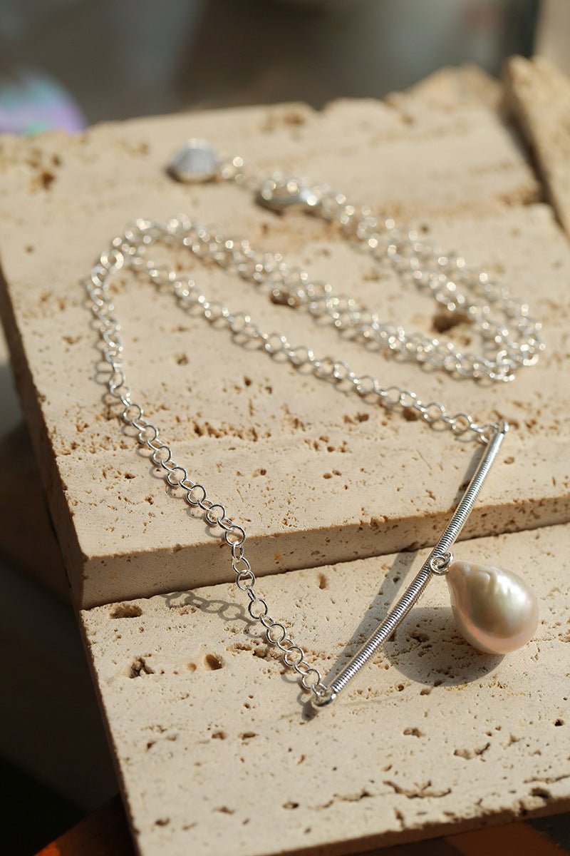 Versatile Curved Baroque Pearl Pendant Necklace - floysun