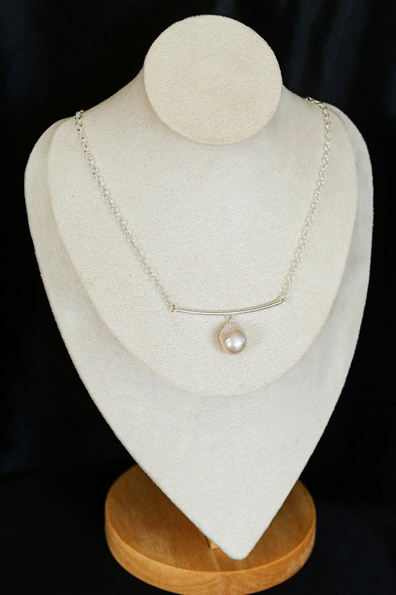 Versatile Curved Baroque Pearl Pendant Necklace - floysun