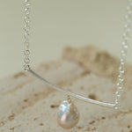 Versatile Curved Baroque Pearl Pendant Necklace - floysun