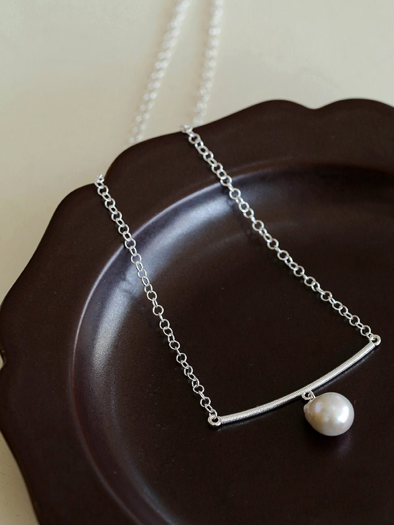 Versatile Curved Baroque Pearl Pendant Necklace - floysun