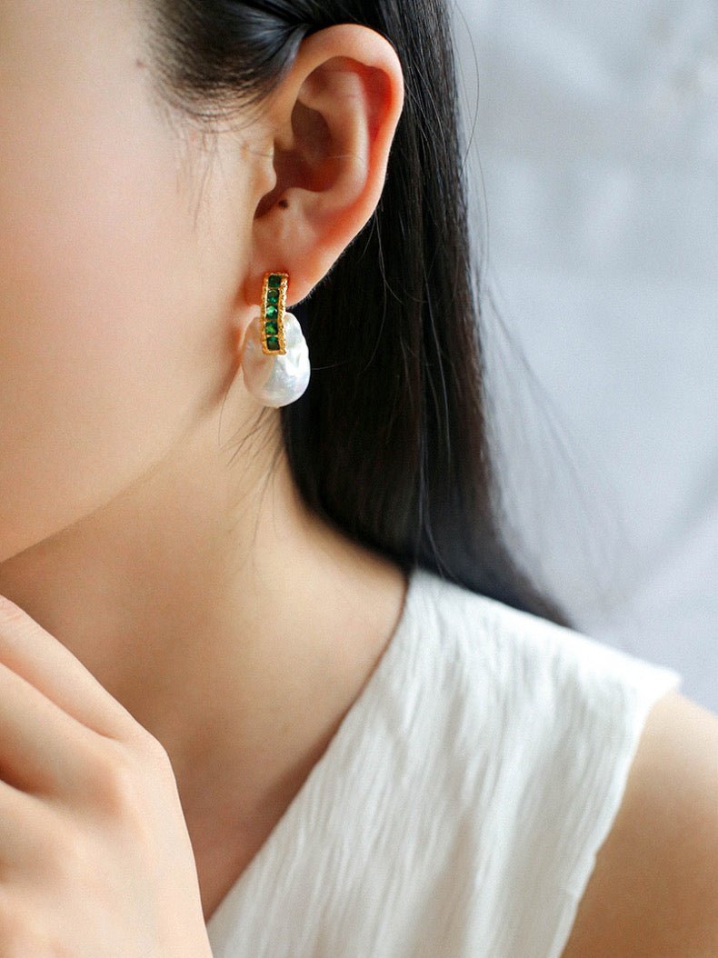 Vintage Baroque Pearl Emerald Earrings - floysun