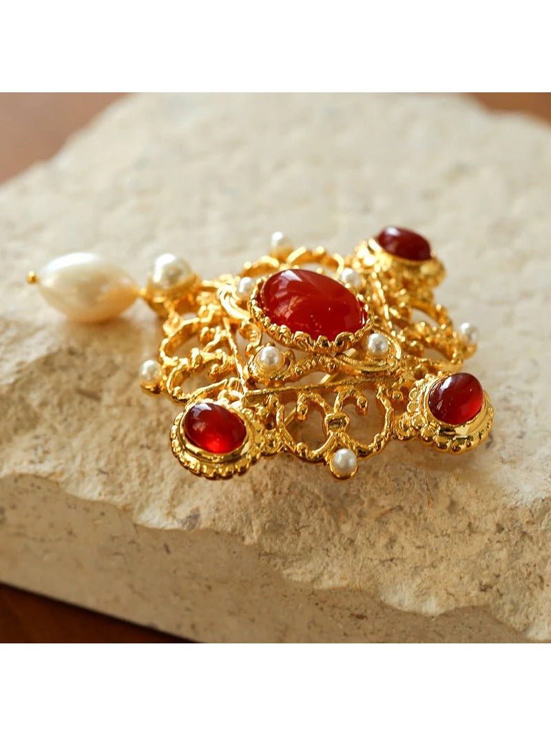 Vintage Courtly Elegance: Red Agate and Pearl Brooch - floysun