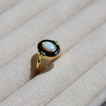 Vintage Elegant Opal Ring - floysun