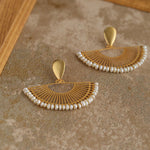 Vintage Frosted Gold Braided Pearl Fan Earrings - floysun