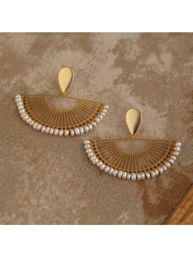 Vintage Frosted Gold Braided Pearl Fan Earrings - floysun