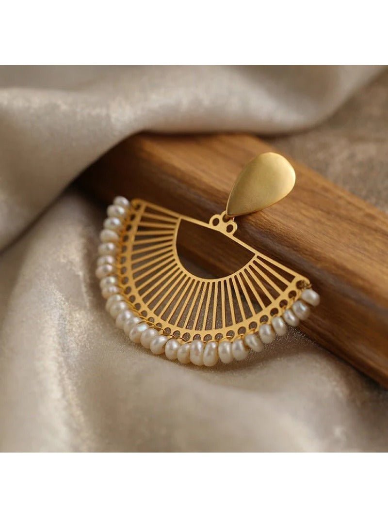 Vintage Frosted Gold Braided Pearl Fan Earrings - floysun