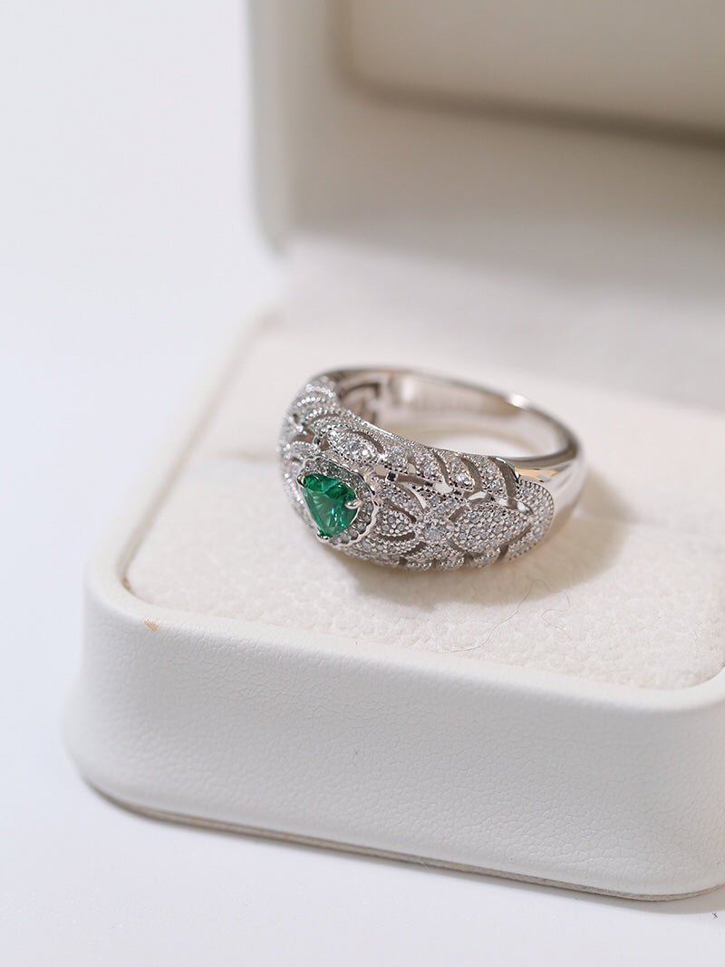 Vintage Heart - Shaped Emerald and Diamond Ring - floysun