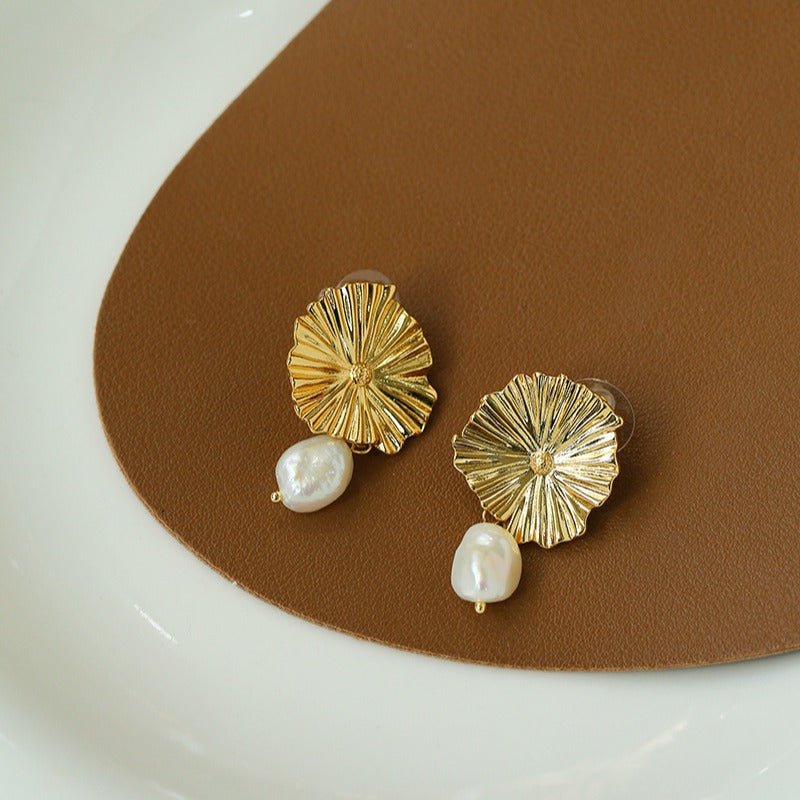 Vintage Lotus Leaf Pearl Drop Earrings - floysun